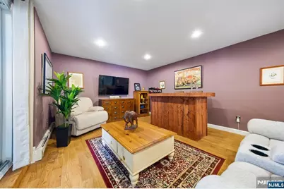 364 Piermont Avenue, Hillsdale, NJ 07642 - Photo 19