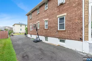 324 Union St, Carlstadt, NJ 07072 - Photo 5