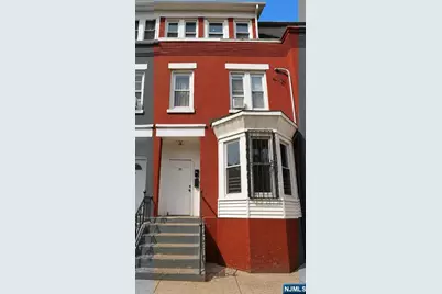 33 S 12th Street, Newark, NJ 07107 - Photo 1