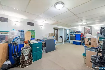 81 W Gouverneur Avenue, Rutherford, NJ 07070 - Photo 25