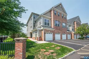 2 Station Sq, Union Township, NJ 07083 - Photo 1