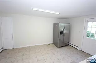 181 Midland Ave 2, Paramus, NJ 07652 - Photo 9