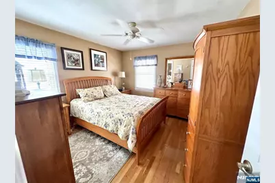 70 Byrne Street, Hackensack, NJ 07601 - Photo 7