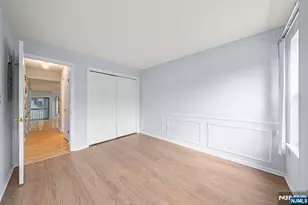 531 Windsor Dr, Palisades Park, NJ 07650 - Photo 11