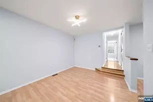 531 Windsor Dr, Palisades Park, NJ 07650 - Photo 5