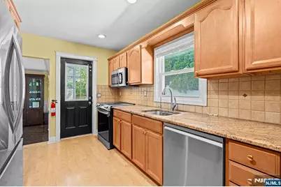 604 Taylor Avenue, Oradell, NJ 07649 - Photo 9