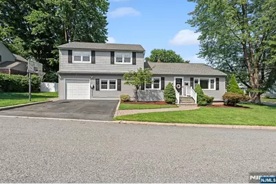 604 Taylor Avenue, Oradell, NJ 07649 - Photo 1