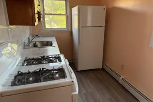 22 Forest Ave, Teaneck Township, NJ 07666 - Photo 9