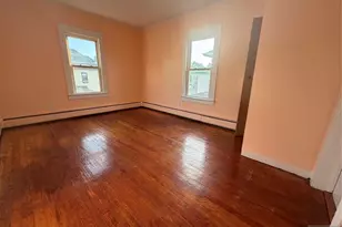 22 Forest Ave, Teaneck Township, NJ 07666 - Photo 5