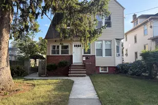 22 Forest Ave, Teaneck Township, NJ 07666 - Photo 1