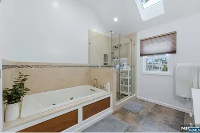 102 Mortimer Avenue, Rutherford, NJ 07070 - Photo 21