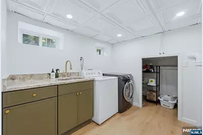 102 Mortimer Avenue, Rutherford, NJ 07070 - Photo 35