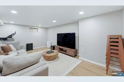 102 Mortimer Avenue, Rutherford, NJ 07070 - Photo 33