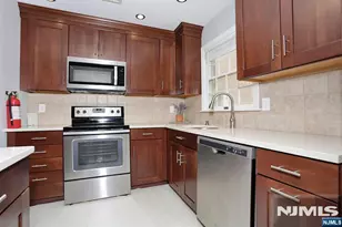 117 S Maple Ave B, Park Ridge, NJ 07656 - Photo 13