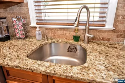 132 Charlton Avenue, Lodi, NJ 07644 - Photo 11