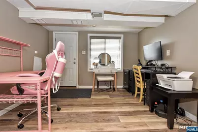 132 Charlton Avenue, Lodi, NJ 07644 - Photo 21