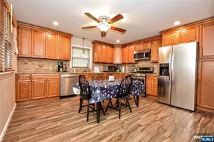 132 Charlton Ave, Lodi, NJ 07644 - Photo 9