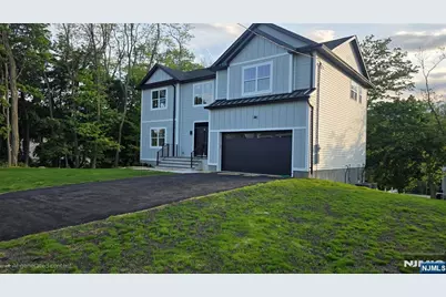 15 Walker Avenue, West Milford, NJ 07480 - Photo 3