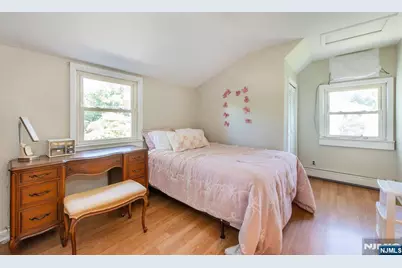 139 Cosman Street, Washington Township, NJ 07676 - Photo 29