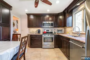 139 Cosman St, Washington Township, NJ 07676 - Photo 7