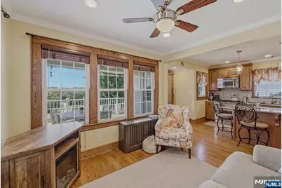 77 William Street, Kearny, NJ 07032 - Photo 15