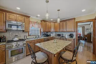 77 William St, Kearny, NJ 07032 - Photo 11