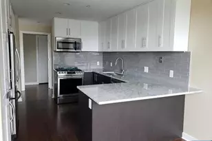 1026 Hudson Park 1026, Edgewater, NJ 07020 - Photo 3