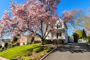 49 Stewart Ave, Kearny, NJ 07032 - Photo 1