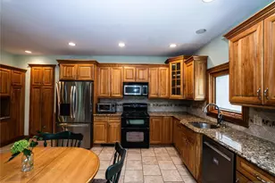 220 Clinton Ave, Clifton, NJ 07011 - Photo 25
