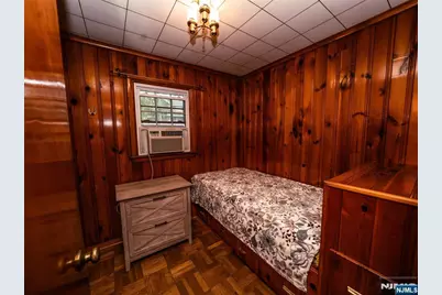 220 Clinton Avenue, Clifton, NJ 07011 - Photo 13