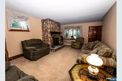 220 Clinton Avenue, Clifton, NJ 07011 - Photo 11