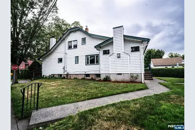 220 Clinton Avenue, Clifton, NJ 07011 - Photo 3