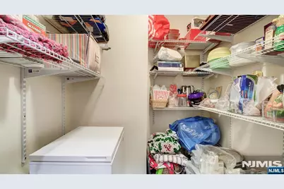 18 McKay Avenue, East Orange, NJ 07018 - Photo 9