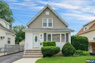 204 Tontine Ave, Lyndhurst Township, NJ 07071 - Photo 1