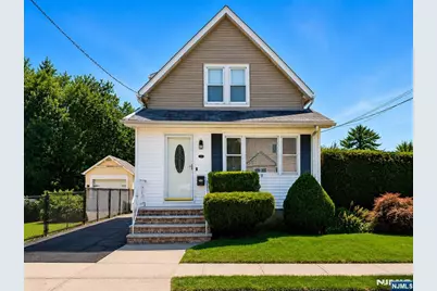 204 Tontine Avenue, Lyndhurst Township, NJ 07071 - Photo 1
