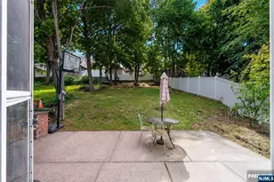 27 8th St, Ridgefield Park, NJ 07660 - Photo 25