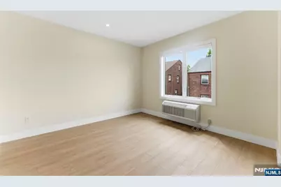 850 Broad Avenue B #B, Ridgefield, NJ 07657 - Photo 11