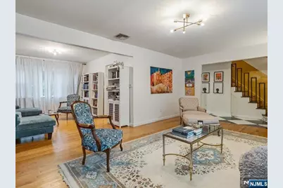 372 McKinley Boulevard, Paramus, NJ 07652 - Photo 7