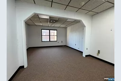 302 Main 202A, 202B #202A, 202B, Fort Lee, NJ 07024 - Photo 3