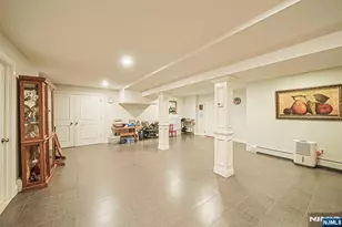 290 McCloud Dr, Fort Lee, NJ 07024 - Photo 23