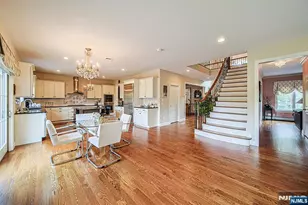290 McCloud Dr, Fort Lee, NJ 07024 - Photo 29