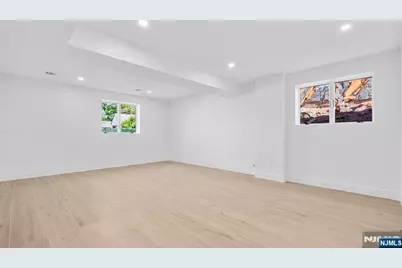 853 Pleasantview Terrace 1 #1, Ridgefield, NJ 07657 - Photo 15