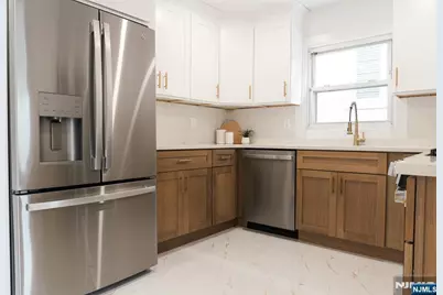 453 8th Street, Palisades Park, NJ 07650 - Photo 13