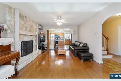 217 Riverdale Drive, Fort Lee, NJ 07024 - Photo 3