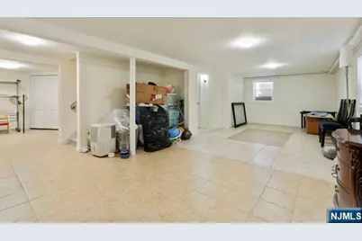 217 Riverdale Drive, Fort Lee, NJ 07024 - Photo 17