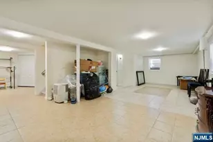 217 Riverdale Dr, Fort Lee, NJ 07024 - Photo 17