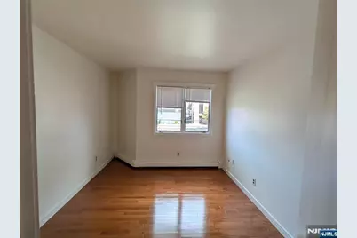 2400 2nd Street 2400 #2400, Fort Lee, NJ 07024 - Photo 13