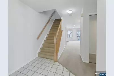 2198 Kent Court, Mahwah, NJ 07430 - Photo 3