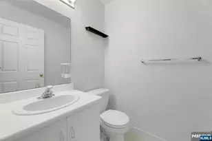 2198 Kent Ct, Mahwah, NJ 07430 - Photo 11