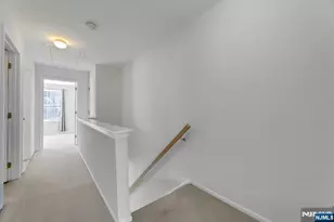 2198 Kent Ct, Mahwah, NJ 07430 - Photo 23